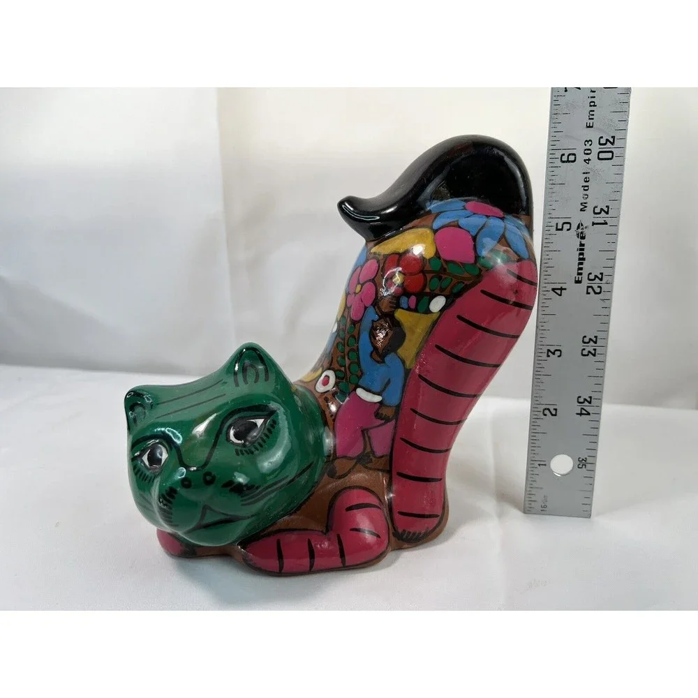 Mexican Folk Art Pottery‎ CAT Figurine Scene of People Celebrating Hand Painted